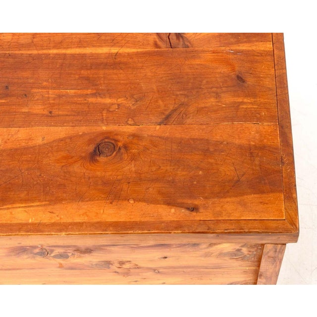 Mid 20th Century Cedar Blanket Chest For Sale - Image 5 of 8