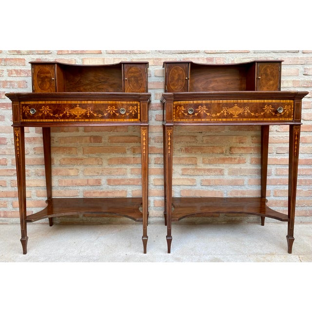 Traditional 1940s Pair of Neoclassical Marquetry Bedside Tables With Drawers and Upper Compartment For Sale - Image 3 of 18