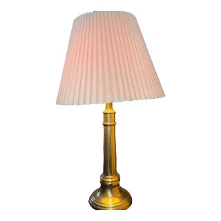 Vintage Brass Stiffel Hollywood Regency Table Lamp MCM 26” Tall 11.5” With Original Silk Shantung Pleated Shade. For Sale