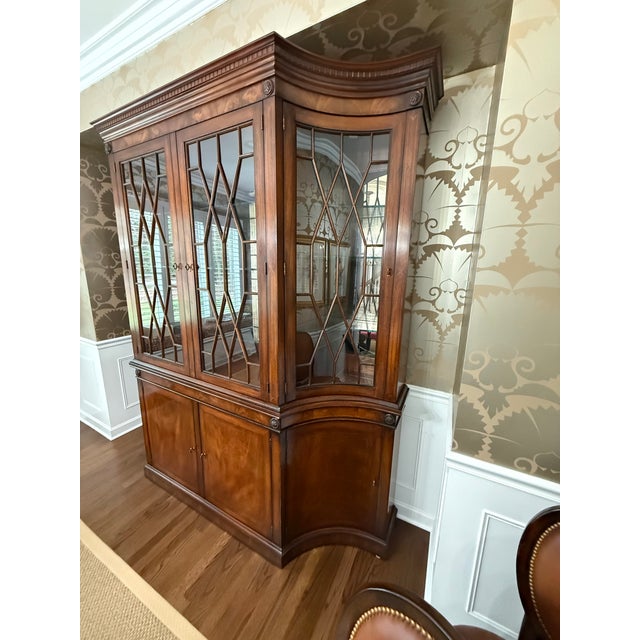 Henredon Henredon Mahogany Inlaid Flame Regency Breakfront China Display Cabinet For Sale - Image 4 of 12