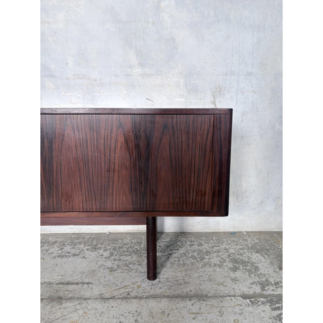Brown Vintage Danish Rosewood Sideboard by Arne Vodder for Sibast, 1960s For Sale - Image 8 of 10
