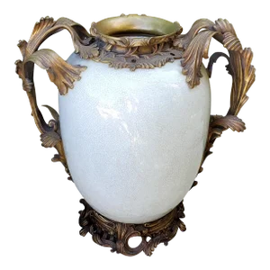 1950s Vintage United Wilson Bronze Ormolu Mounted Chinese Porcelain Vase/Urn, Louis XV Style