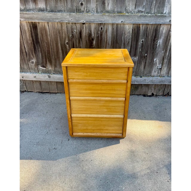 Mid-Century Modern Vintage Milo Baughman for Drexel Precedent Nightstand Chest For Sale - Image 3 of 8