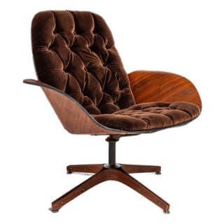 Rare Mid-Century Modern "Mrs." Lounge Chair in Walnut & Original Vinyl Attributed to George Mulhauser for Plycraft, Usa, C. 1960s For Sale