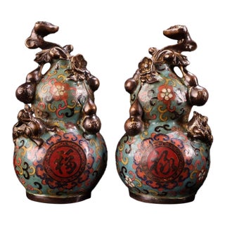 Vintage Cloisonne Enamel Gourd Vase – 8.3" Auspicious Double Gourd Sculpture For Sale