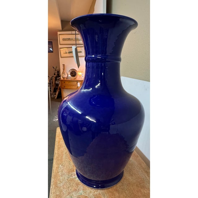 Martino Interiors Chinese Porcelain Vase, Cobalt Blue For Sale In San Francisco - Image 6 of 12