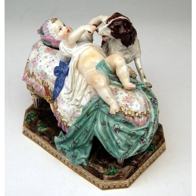 Placidness of Childhood Figurine Group attributed to Acie for Meissen, 1840s For Sale - Image 8 of 11