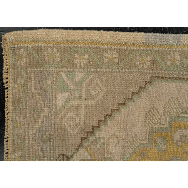 Early 21st Century Turkish Mini Rug Oriental Hand Knotted Vintage Rug 1'9" x 2'9" #21027 For Sale - Image 5 of 8