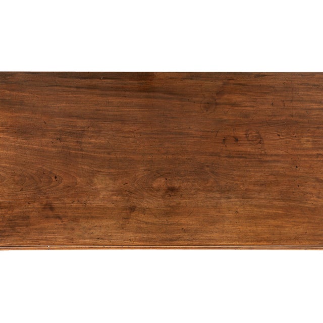 Brown 18th Century English George III Mahogany Chest of Drawers For Sale - Image 8 of 10