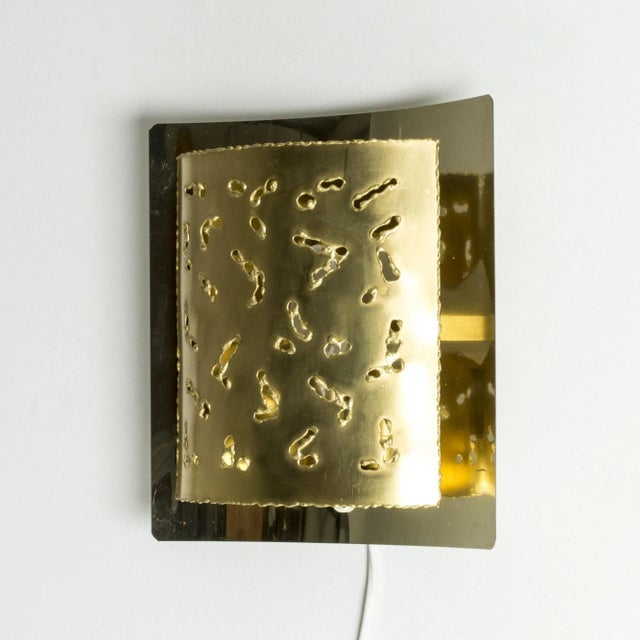 Mid-Century Modern Brass Wall Lamp from Boréns For Sale - Image 3 of 10
