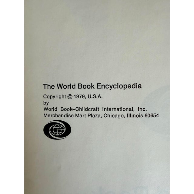 Brown 1979 Complete the World Book Encyclopedia 22 Volume Set in Brown Faux Leather For Sale - Image 8 of 11