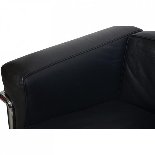 LC2 Three-Seater Sofa in Black Leather from Le Corbusier, 2000s For Sale - Image 3 of 18