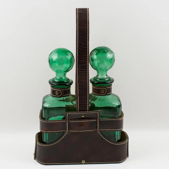 1960s Mid-Century Leather Case Tantalus With Two Glass Decanters, 1960s For Sale - Image 5 of 13