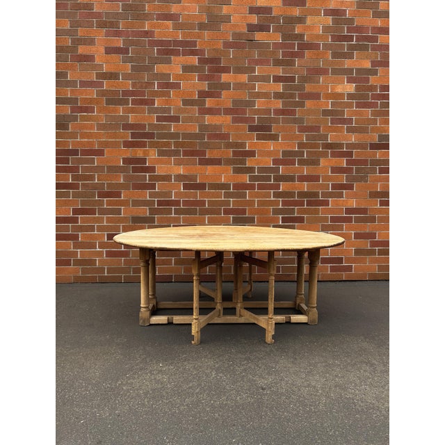 Brown 19th Century Oak Gateleg Table For Sale - Image 8 of 18