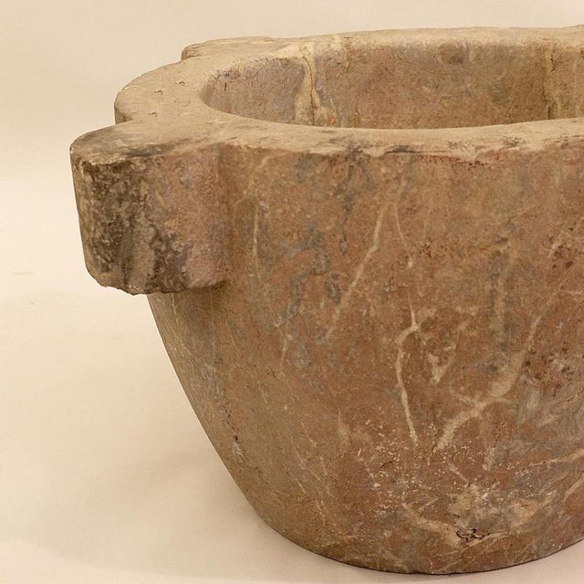 Large 19th Century Mortar in Saint Rémy Marble For Sale - Image 4 of 15