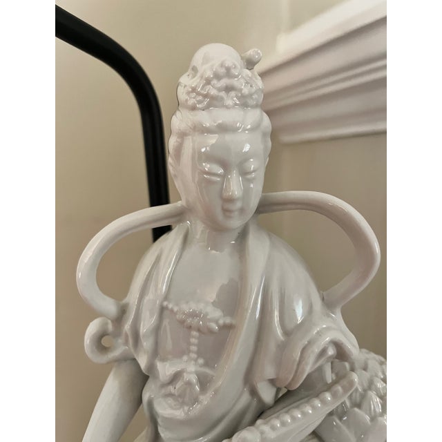 Ceramic Blanc De Chine Figural MCM Asian Lamp For Sale - Image 7 of 11