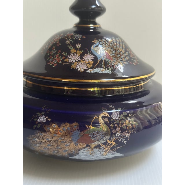 Navy Blue Italian Keramos Capodimonte Cobalt Blue Glaze Ornate Gold Handprinted Peacock and Floral Motif Lidded Round Vase Jar For Sale - Image 8 of 16