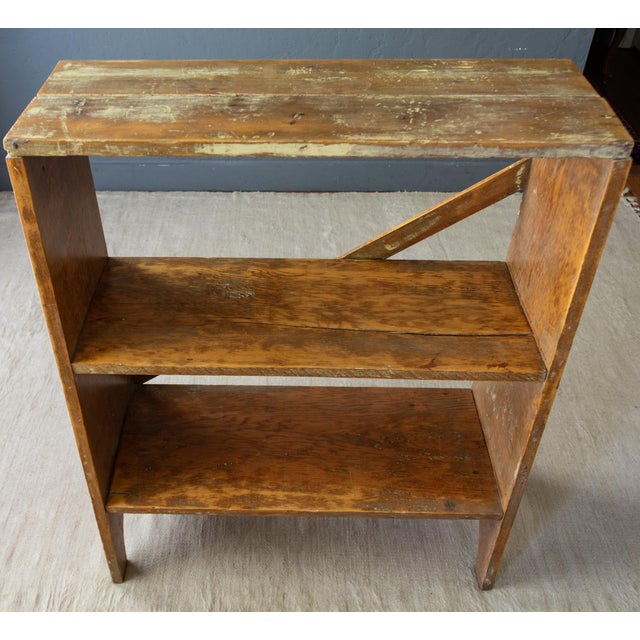 19th Century Rustic Farmhouse Bucket Bench Bookshelf With Ogee Arched Bracket Feet For Sale - Image 5 of 16