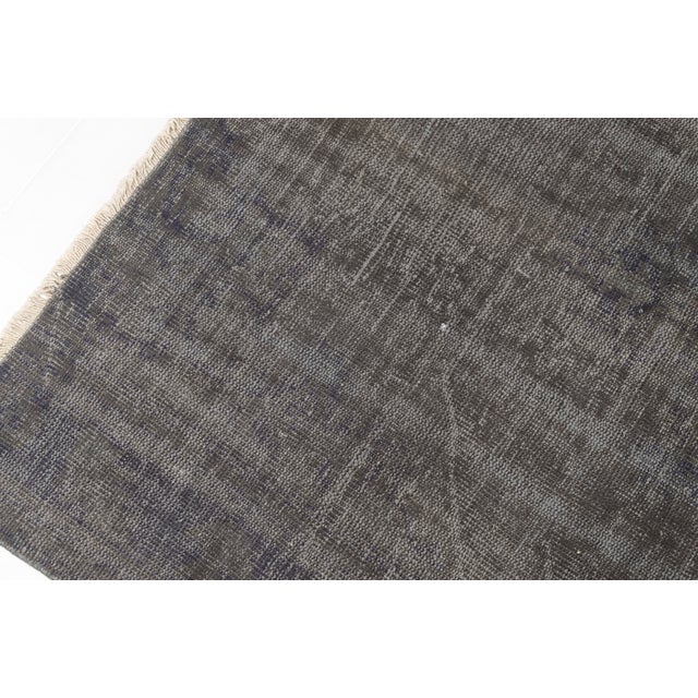1960s Vintage Anatolian Dark Grey Rug For Sale - Image 5 of 10
