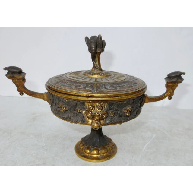 Figurative Gilt Bronze Lizard Tazza With Gilt Bronze Circa 1890s For Sale - Image 3 of 7