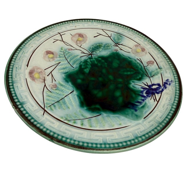 English Antique Set of 2 German Majolica Plates For Sale - Image 3 of 7