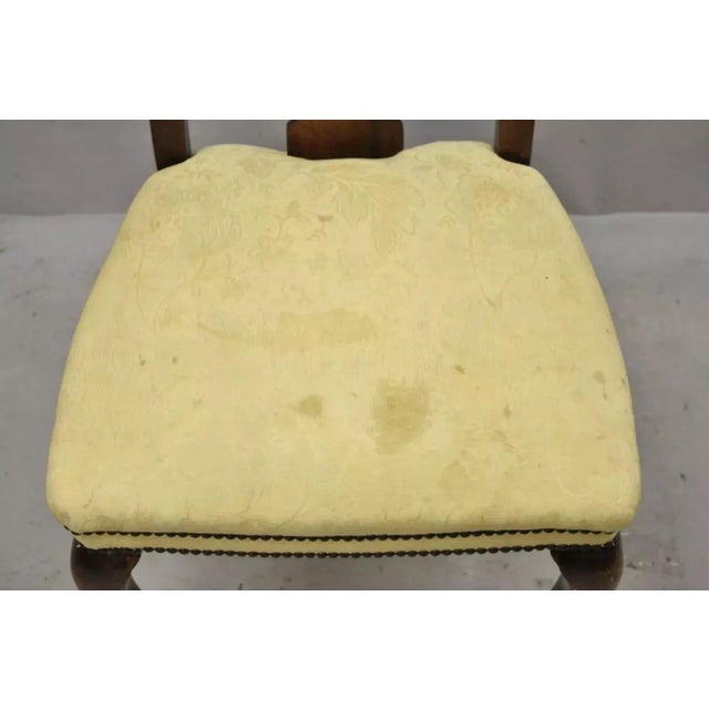 Antique 19th Century English Queen Anne Burr Walnut Splat Back Dining Side Chair For Sale In Philadelphia - Image 6 of 10