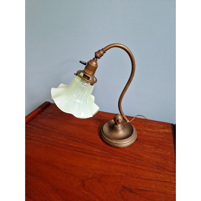 Art Nouveau Desk Lamp in Bronze and Opalescent Glass, 1890s For Sale - Image 10 of 16