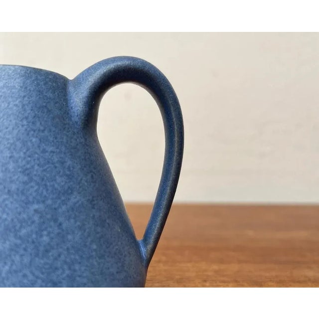 Small Minimalist German Carafe Vase by Hildegard and Peter Delius for Hamelner Kunsttöpferei, 1960s For Sale - Image 11 of 13