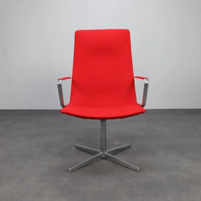 A bold fusion of elegance, comfort, and italian precision. The catifa 70 is a modern classic that brings softness to...