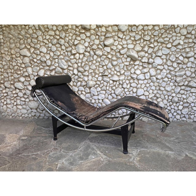 Cassina LC4 Chaise Lounge by Le Corbusier, Pierre Jeanneret & Charlotte Perriand for Cassina, 1970s For Sale - Image 4 of 18