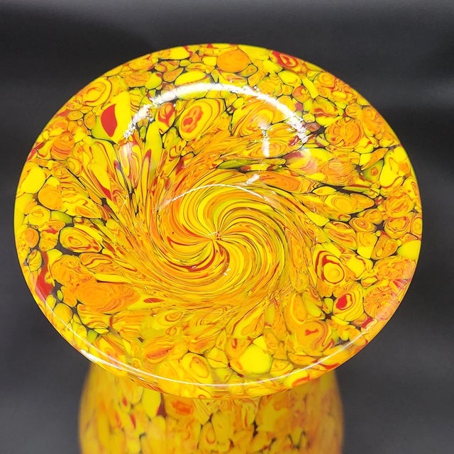 Vintage MCM Murano STyle Hand Blown Art Glass Confetti Vase For Sale In Phoenix - Image 6 of 7