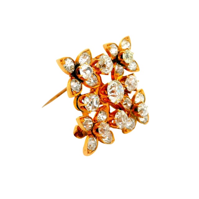 Late 19th Century Victorian Diamond 14k Yellow Gold Flower Pendant Brooch For Sale - Image 4 of 6