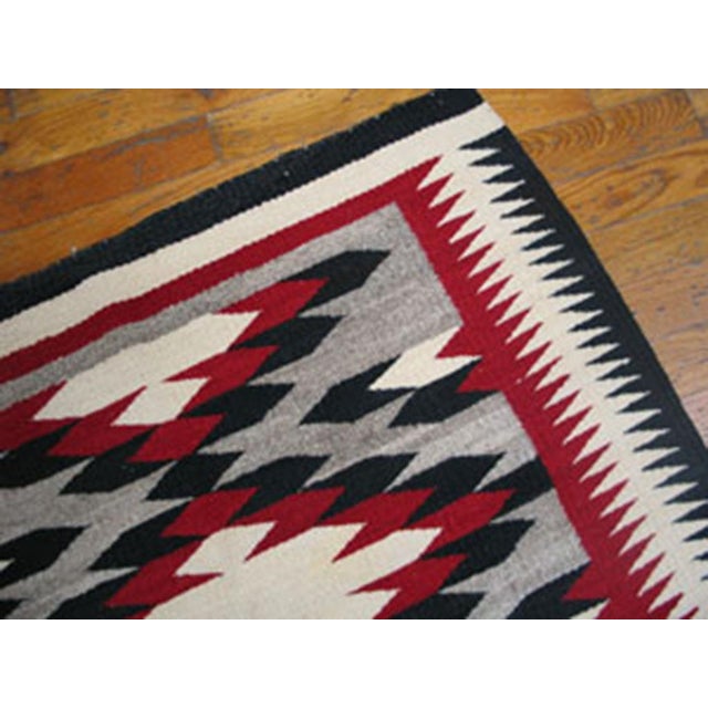 1930s Gray Medallion Antique American Navajo Rug 2' 10"x 4' Flatweave Wool Carpet For Sale - Image 4 of 7