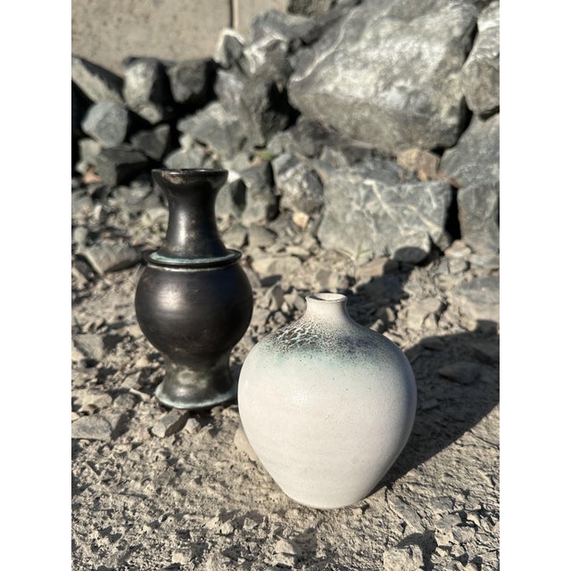 Studio Ceramic Spherical Vase by Elisabeth Grosser, Germany, 1980s For Sale - Image 6 of 16
