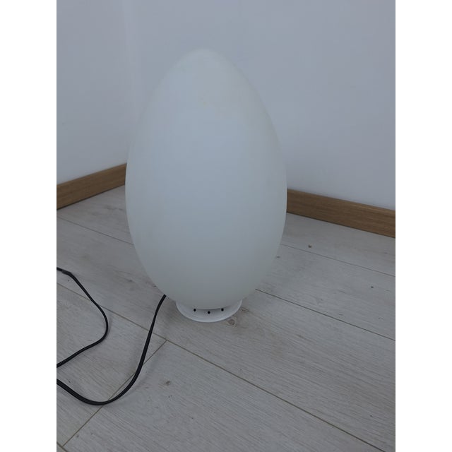 Metal Uovo Medio 2646/1 Table Lamp in Opaline Glass by Ben Swildens for Fontana Arte For Sale - Image 7 of 7
