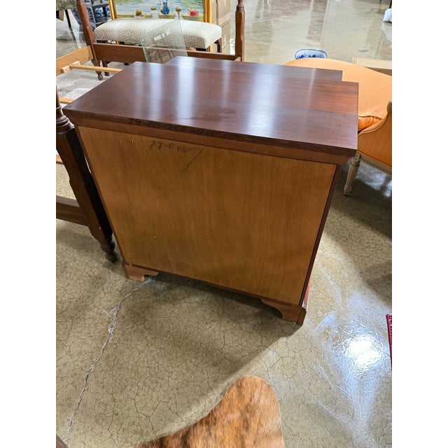1960s Craftique Mahogany Mary Washington Bachelor’s Chest For Sale In Raleigh - Image 6 of 12