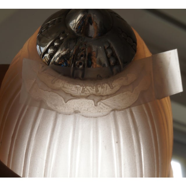 Pair of 1920s French Art Deco Muller Freres Peach Frosted Glass & Nickeled Bronze Lamps For Sale - Image 10 of 11