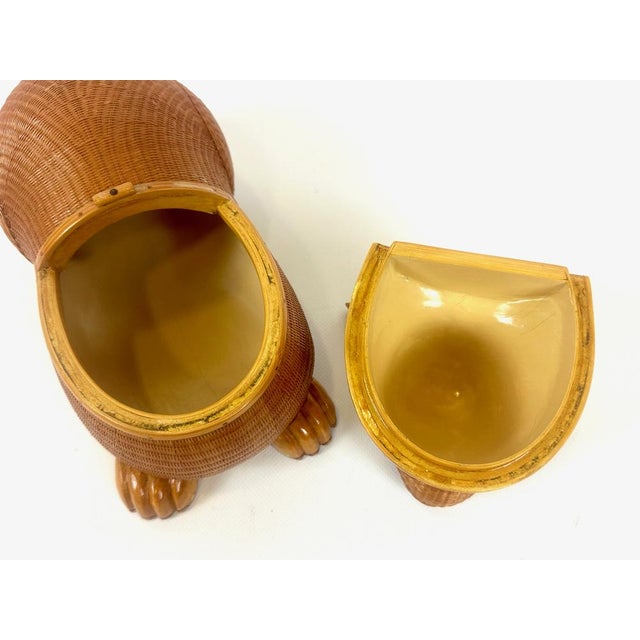 Shanghai Zhejiang Handicrafts Collection Wicker Rabbit Box, 1950s For Sale - Image 13 of 14