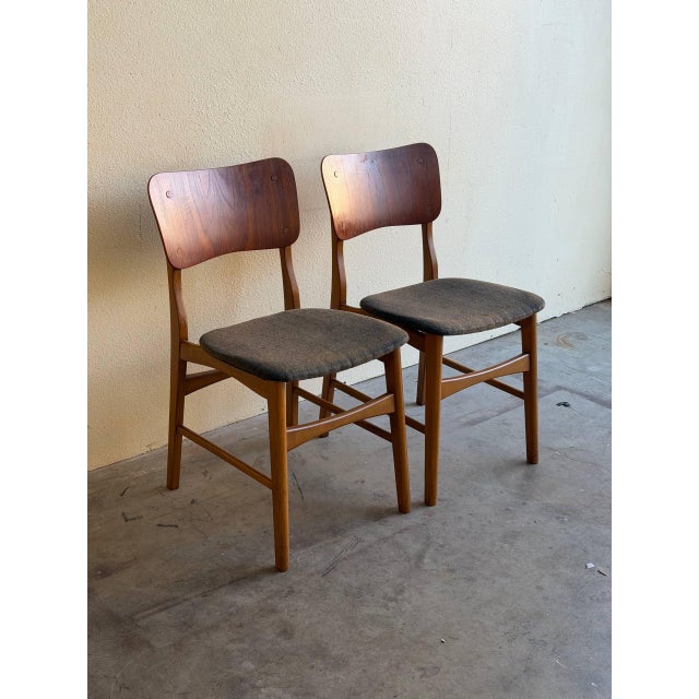 Wood Set of 2 Teak Dining Chairs by Ib Kofod-Larsen for Christensen & Larsen - Danish Modern 1960s For Sale - Image 7 of 10