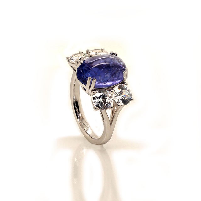 Metal Dinner Ring of Cabochon Tanzanite and Sparkling Genuine Zircons Size 6.75 For Sale - Image 7 of 9