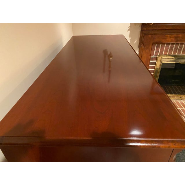 Late 20th Century Pennsylvania House Cherry Wood Entertainment Cabinet Excellent Condition Late 20th Century For Sale - Image 5 of 8