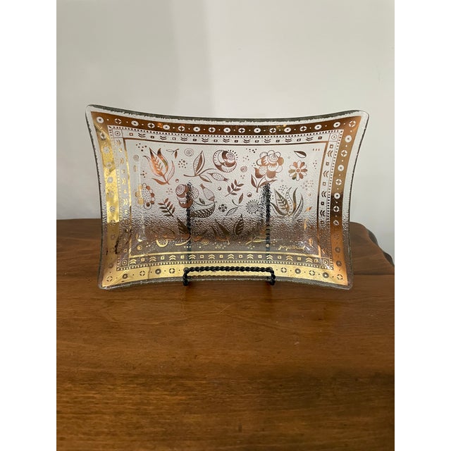 Gold 1950s Mid-Century Modern Georges Briard Pebbled, Rectangular Dish With Gilded Persian Garden Motif For Sale - Image 8 of 10