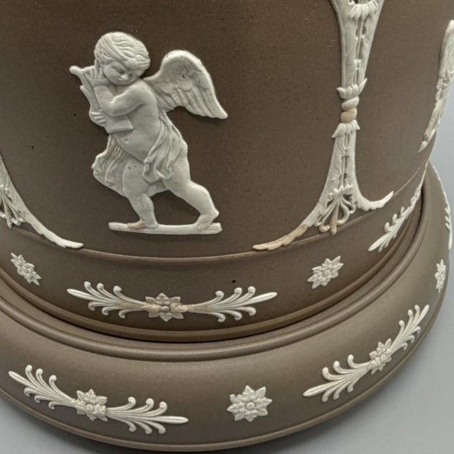 Large Antique Stilton Cheese Dome and Stand from Adams Brown Jasperware, England, 1880s, Set of 2 For Sale - Image 14 of 18