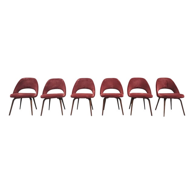 Conference Chairs by Eero Saarinen for Knoll, Italy, 2018, Set of 6 For Sale