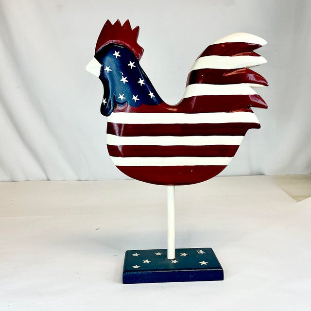 1980s Vintage Arts & Crafts Americana Painted Wooden Chicken Figural For Sale - Image 11 of 12