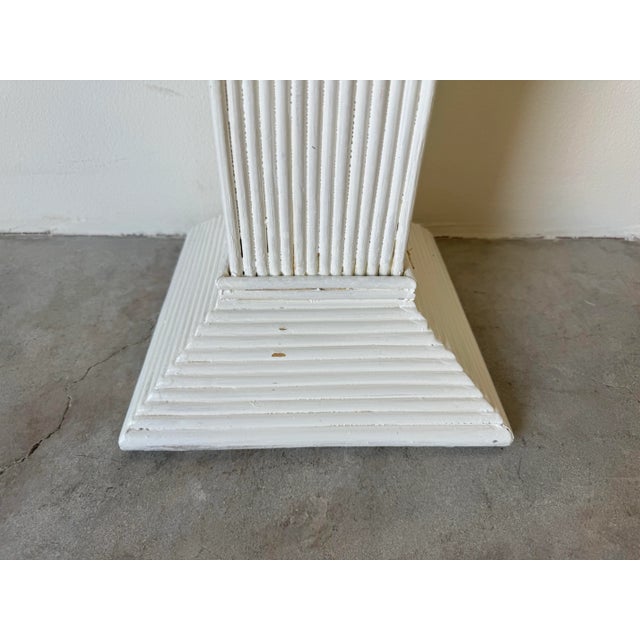 Vintage White Pencil Reed Rattan Pedestal / Plant Stand For Sale In Miami - Image 6 of 12