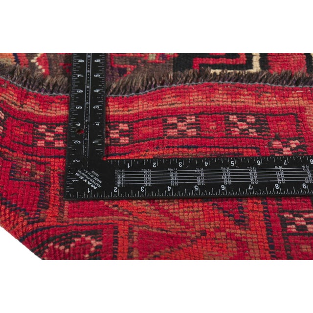 Late 20th Century Vintage Persian Shiraz Rug, 04'05 X 09'03 For Sale In Dallas - Image 6 of 10