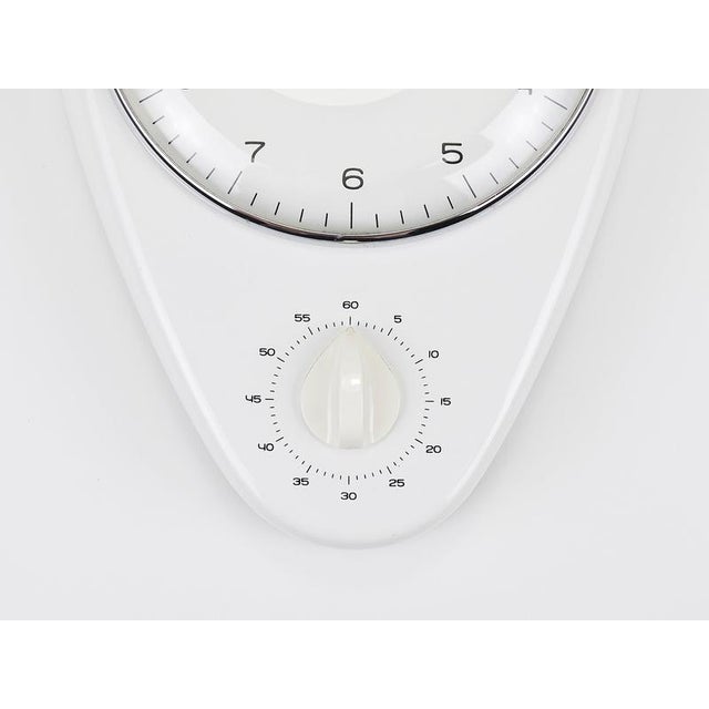 Glass Mid-Century Modern White Wall Clock & Timer by Max Bill for Junghans, Germany, 1950s For Sale - Image 7 of 16