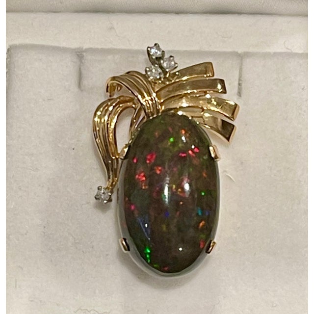 30 Carat Oval Ethiopian Black Opal Pendant/Necklace 18 Karat + 18 Kt Gold Chain For Sale - Image 10 of 18