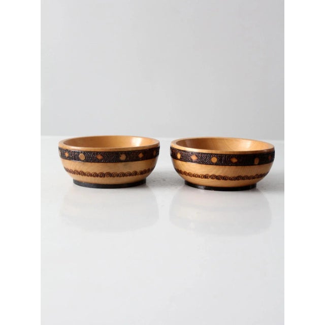 Mid-Century Modern Vintage Wooden Bowls Pair For Sale - Image 3 of 11
